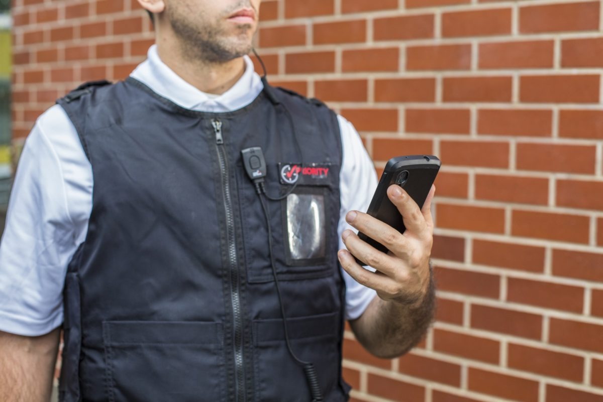How to Manage Security Guards with Advanced Technology